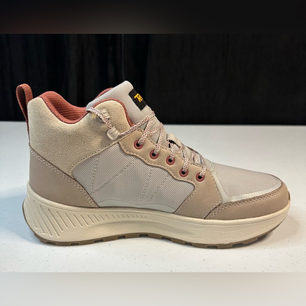 Teva Women's Ellwood Mid Hiking Shoe Size 7.5 New without box (1) - Picture 6 of 9